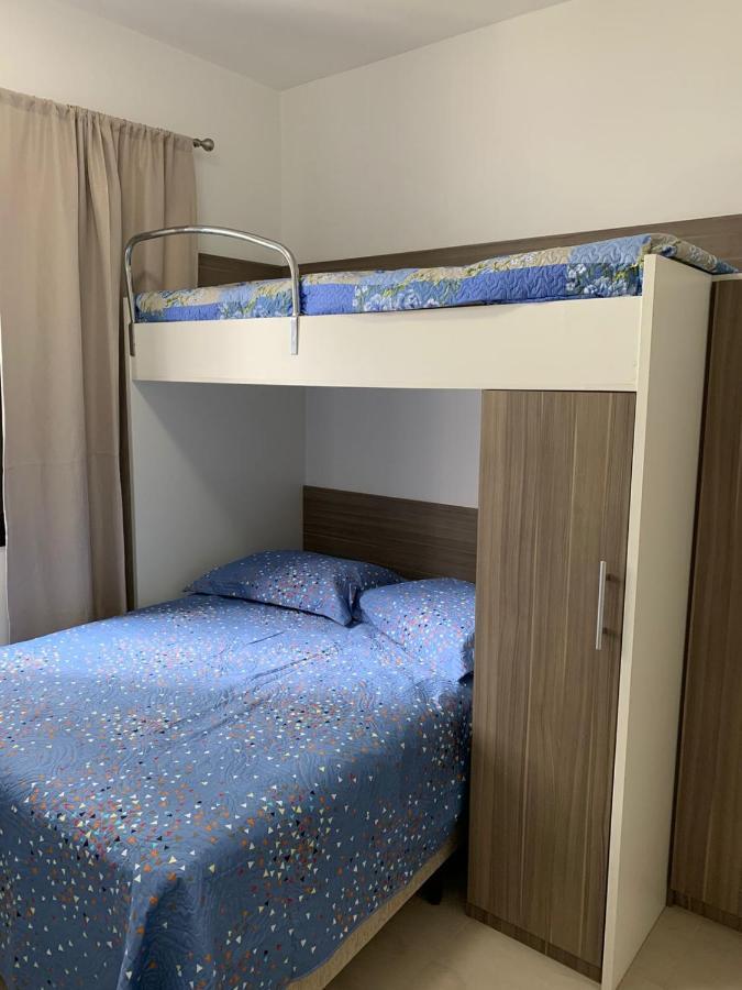 Flat em Pitangueiras - sacada gourmet, 3 dorms, limpeza diária e serv de praia Guarujá Exterior foto